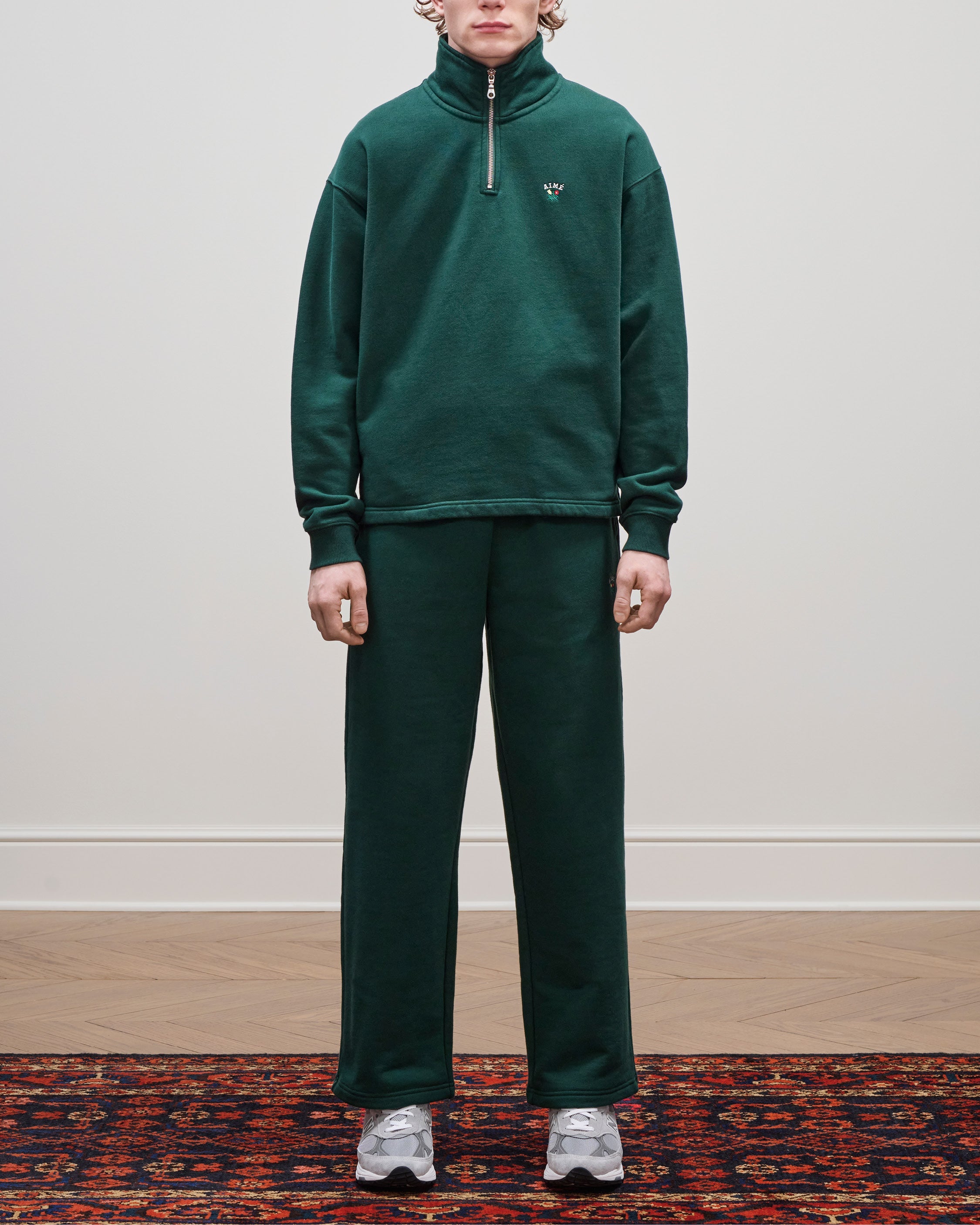 Crest Quarter Zip Pullover